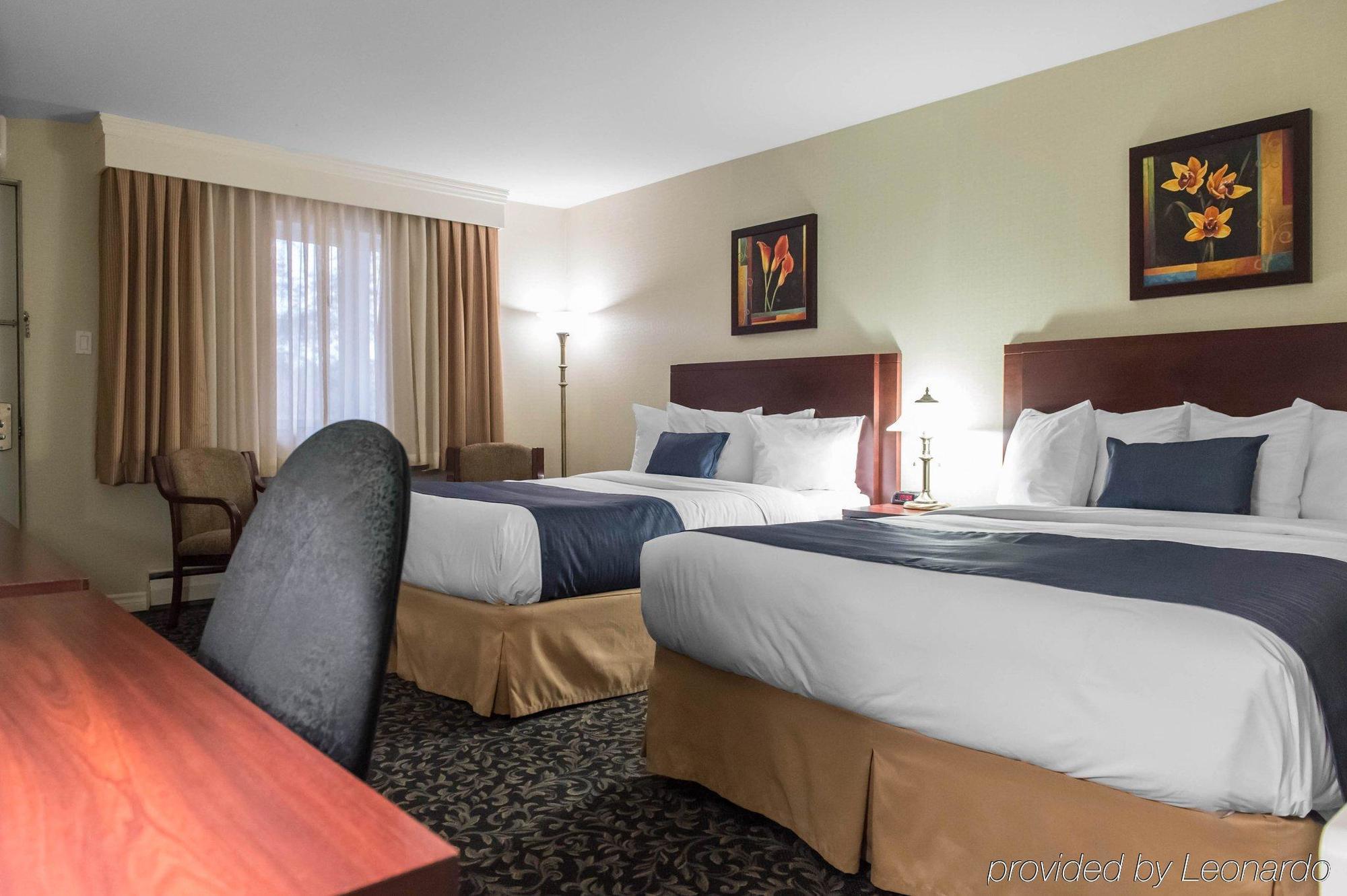 Quality Inn Мон-Лорье Экстерьер фото